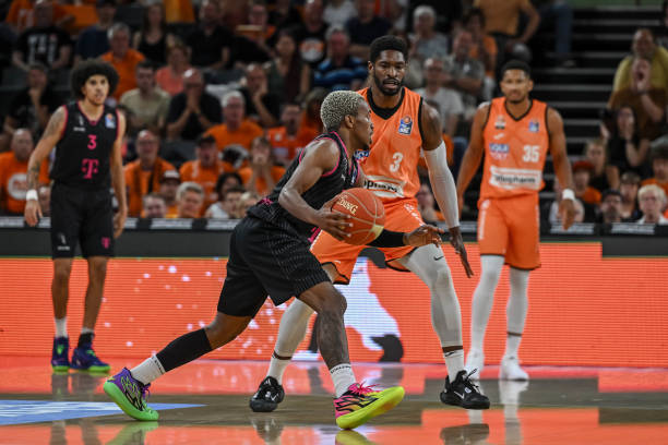 阿尔卡拉斯 阿尔卡拉斯