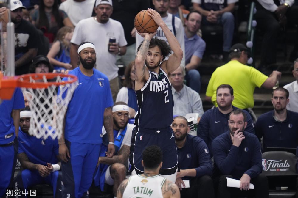 打出压制性 打出压制性