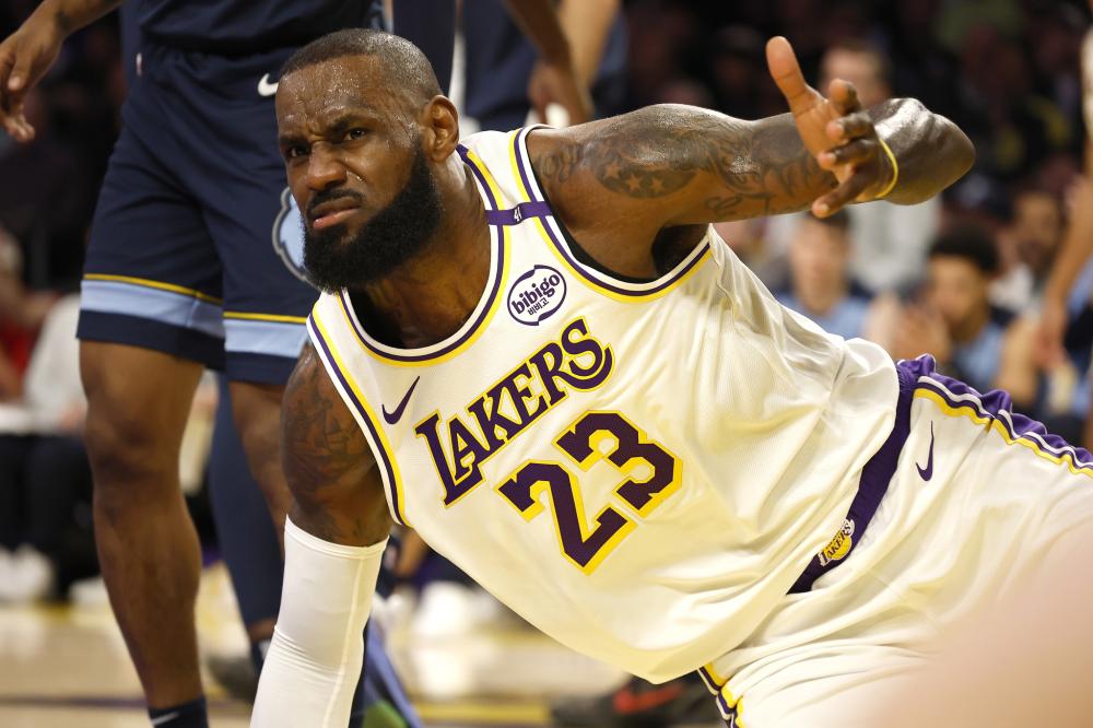 洞穿了球门 洞穿了球门