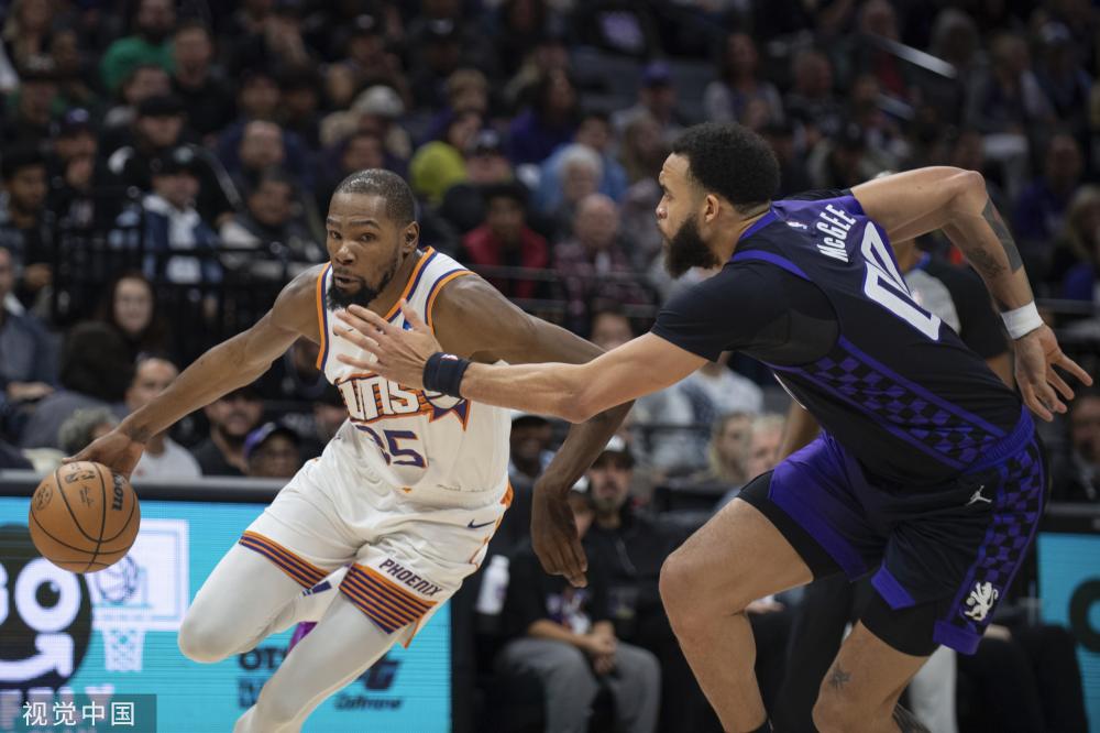 客场比赛中 客场比赛中